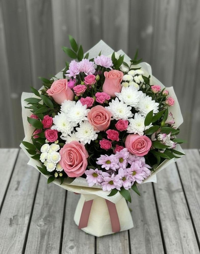 Букет цветов из: Альстромерии, Гвоздики, Розы и Хризантемы в Кротовка