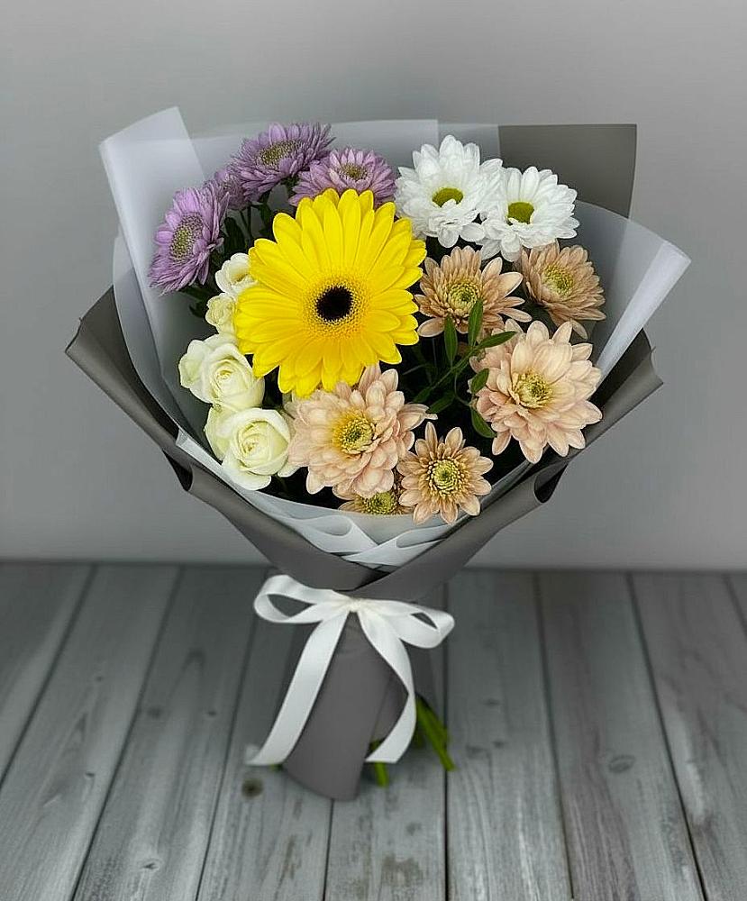 Букет цветов из: Розы, Герберы и Хризантемы в Кротовка