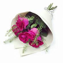 Букет цветов из:  Розы в Кротовка