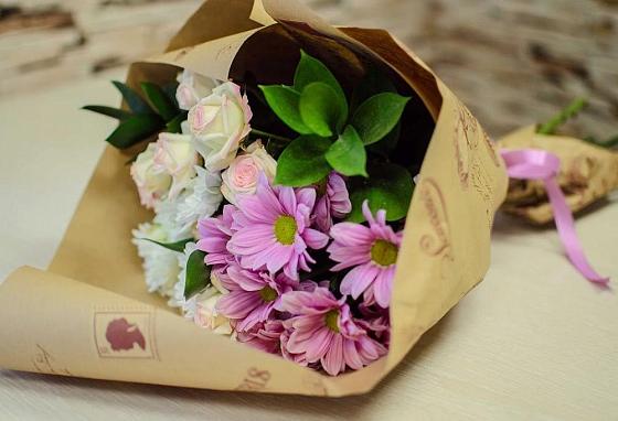 Букет цветов из: Розы и Хризантемы в Кротовка