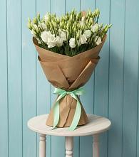 Букет цветов из:  Лизиантусы #REPLACE_PRED# Кротовка