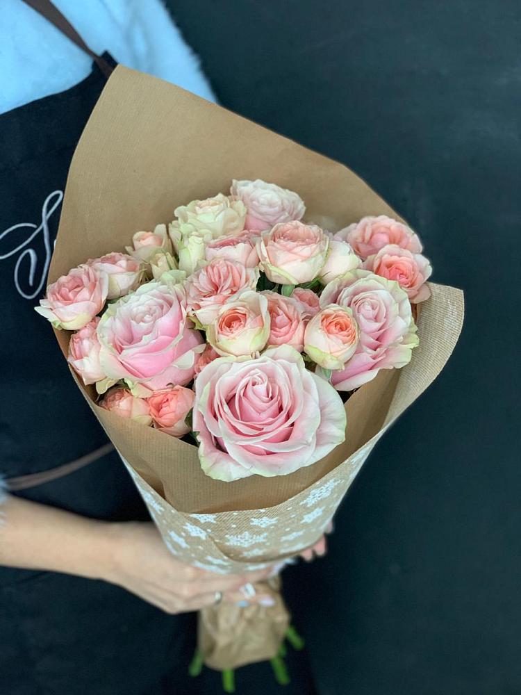 Букет цветов из: Хризантемы и Розы в Кротовка