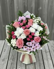 Букет цветов из:  Альстромерии, Гвоздики, Розы и Хризантемы в Кротовка
