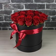 Цветочная композиция из Розы в шляпной коробке в Кротовка