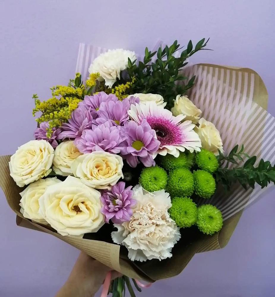 Букет цветов из: Хризантемы, Розы, Гвоздики и Герберы в Кротовка