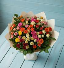 Букет Микс из разноцветных кустовых роз в Кротовка